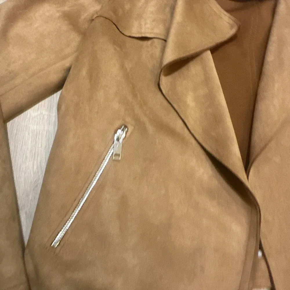 T Tahari Faux‎ Suede Jacket Women's Small Pockets Open Front Moto Style Camel